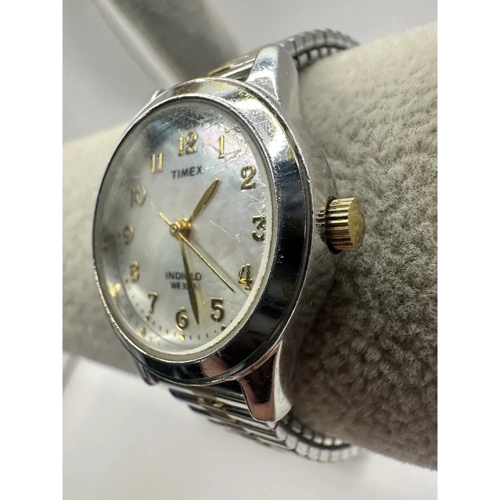 Timex Womens T2M828 New Battery Essex Avenue 25MM 6.5